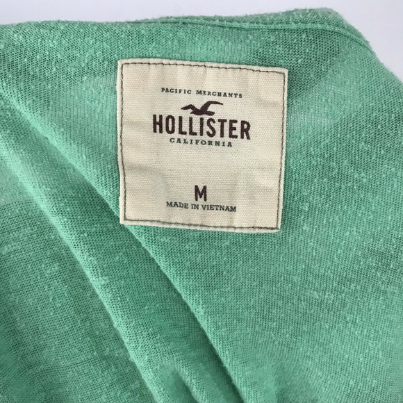 Hollister Womens TShirt 1/4 Button - Picture 3 of 5